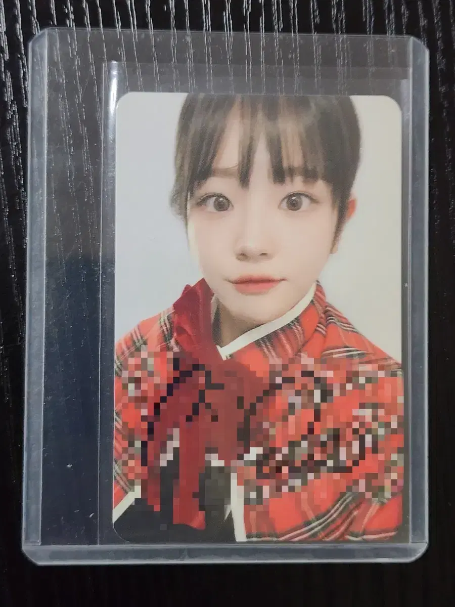 QWER Chodan sign photocard