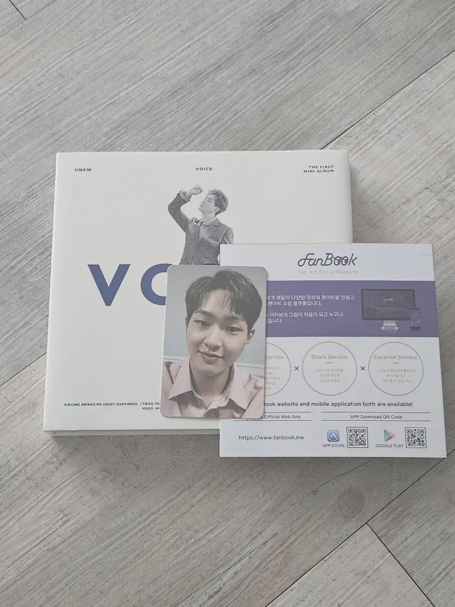 Onew Voice album (unsealed/with photocard)