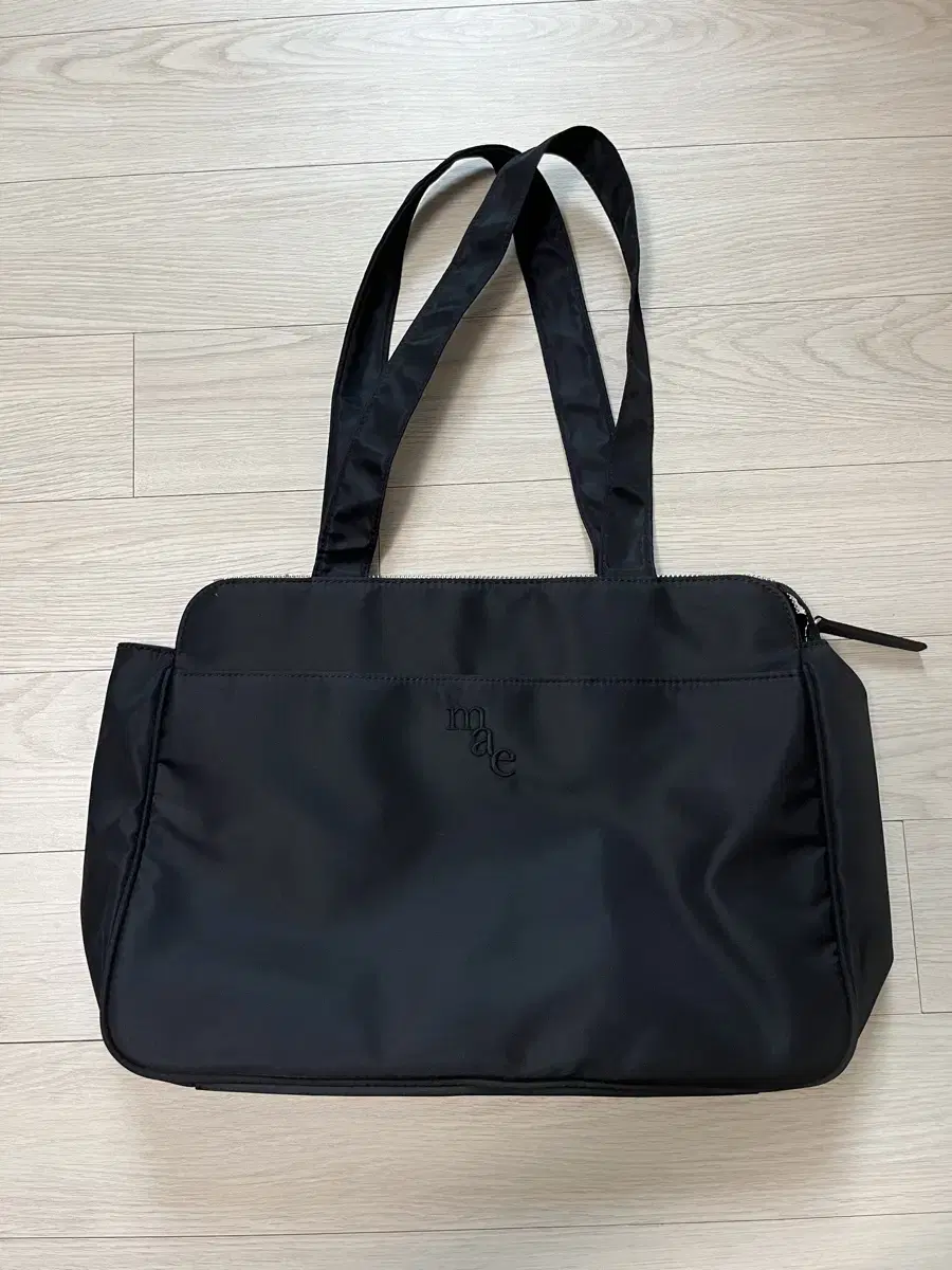 무쿠앤에보니 Heimish Bag Black