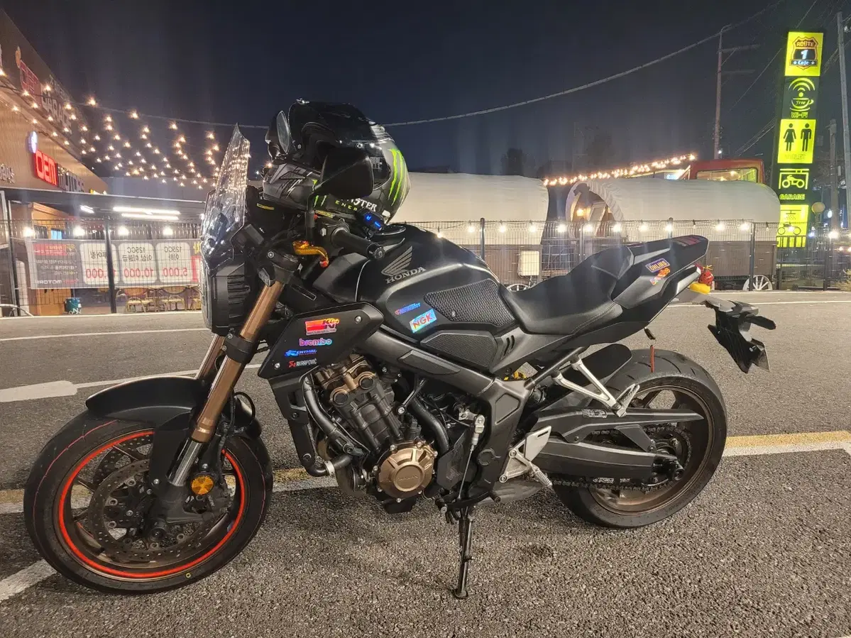 cb650r 21년식 14xxx 대차ok