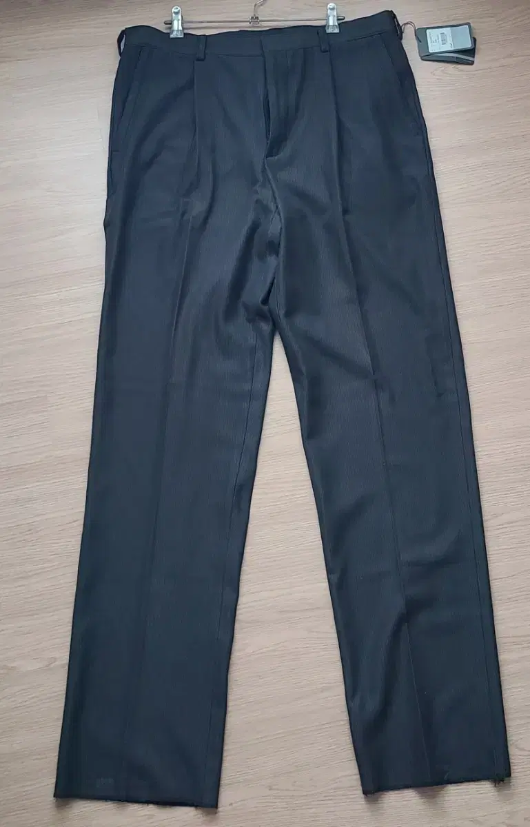 Men's Formal Pants Waist 36 Crocodile New Arrivals