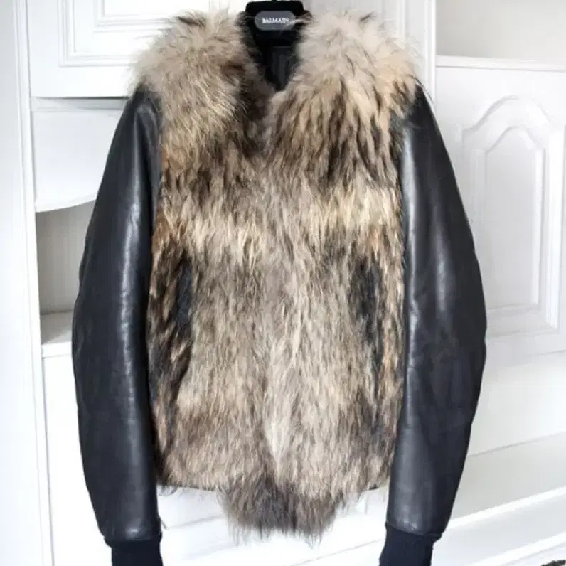 Balmain aw11 Leather Raccoon Fur jacket