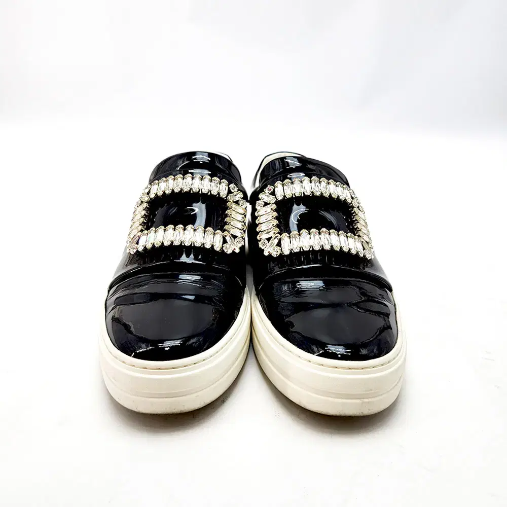 [230-235] Roger Vivier Fei krystal Decorative Black Sneakers Slip-On