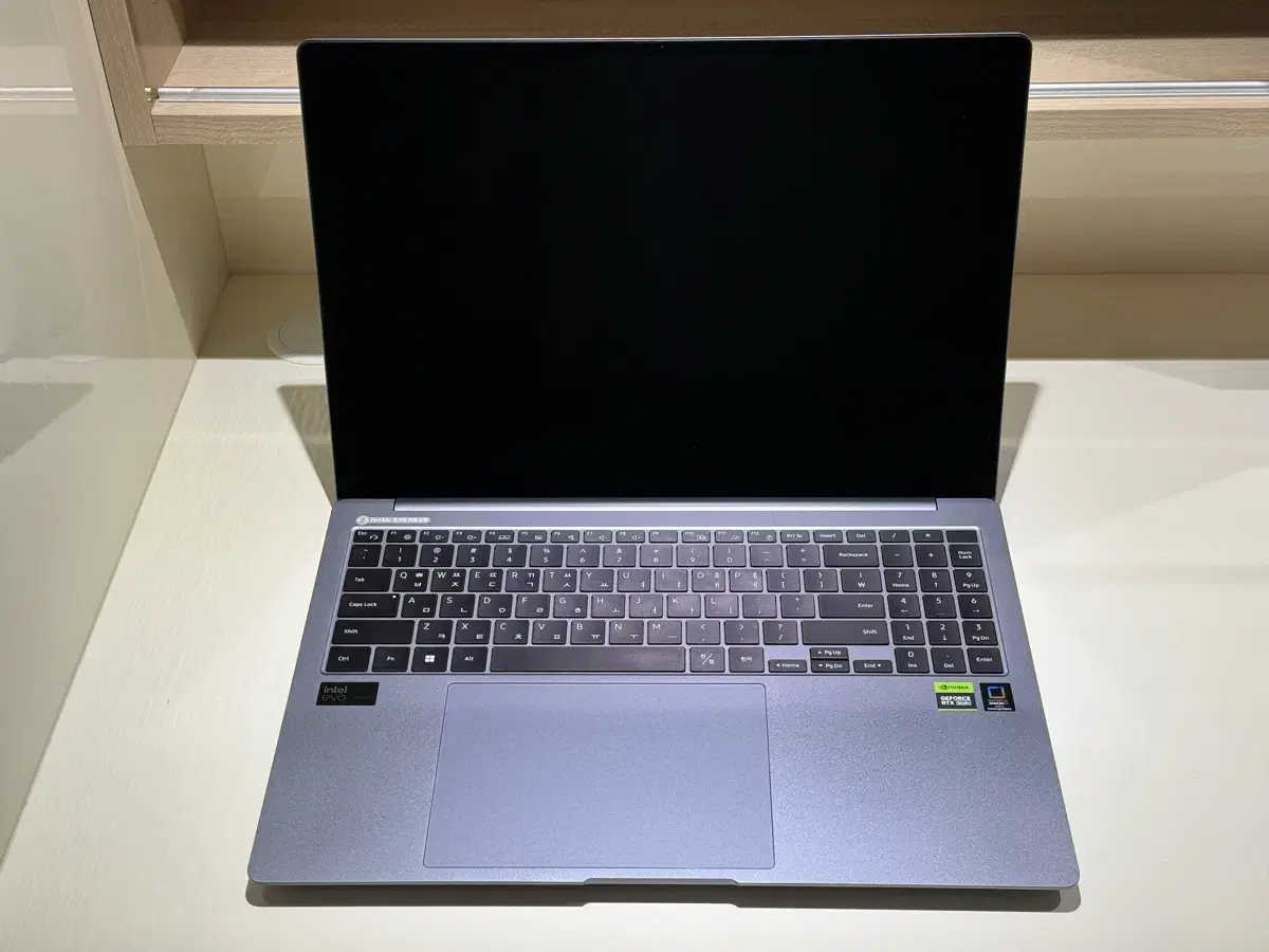 [새상품급] 갤럭시북4 울트라 i7 RTX4050 ram32GB 1TB