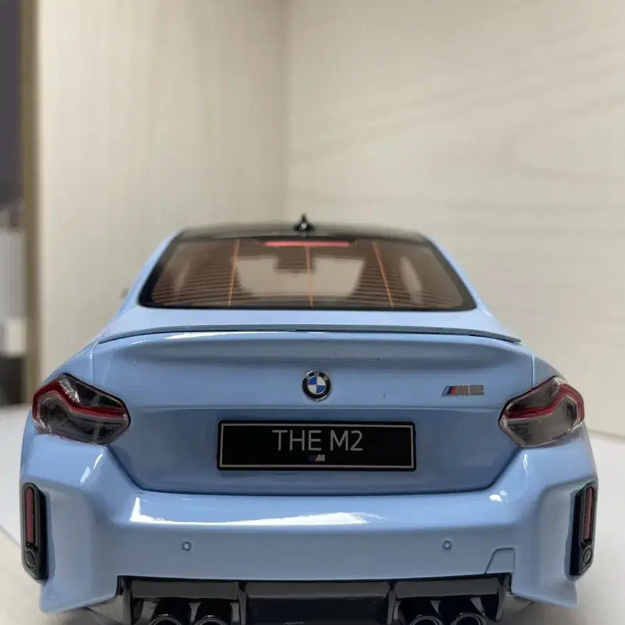 지티스피릿 1:18 [GT Spirit - Bmw M2 G87]