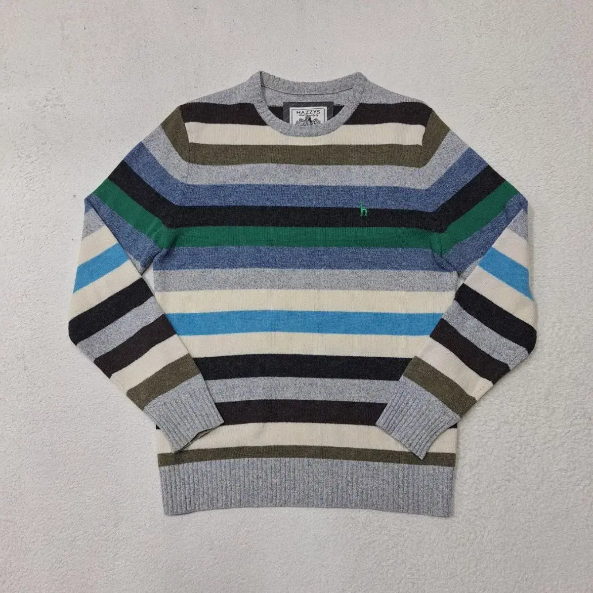 Haggis knit95% wool100% momo