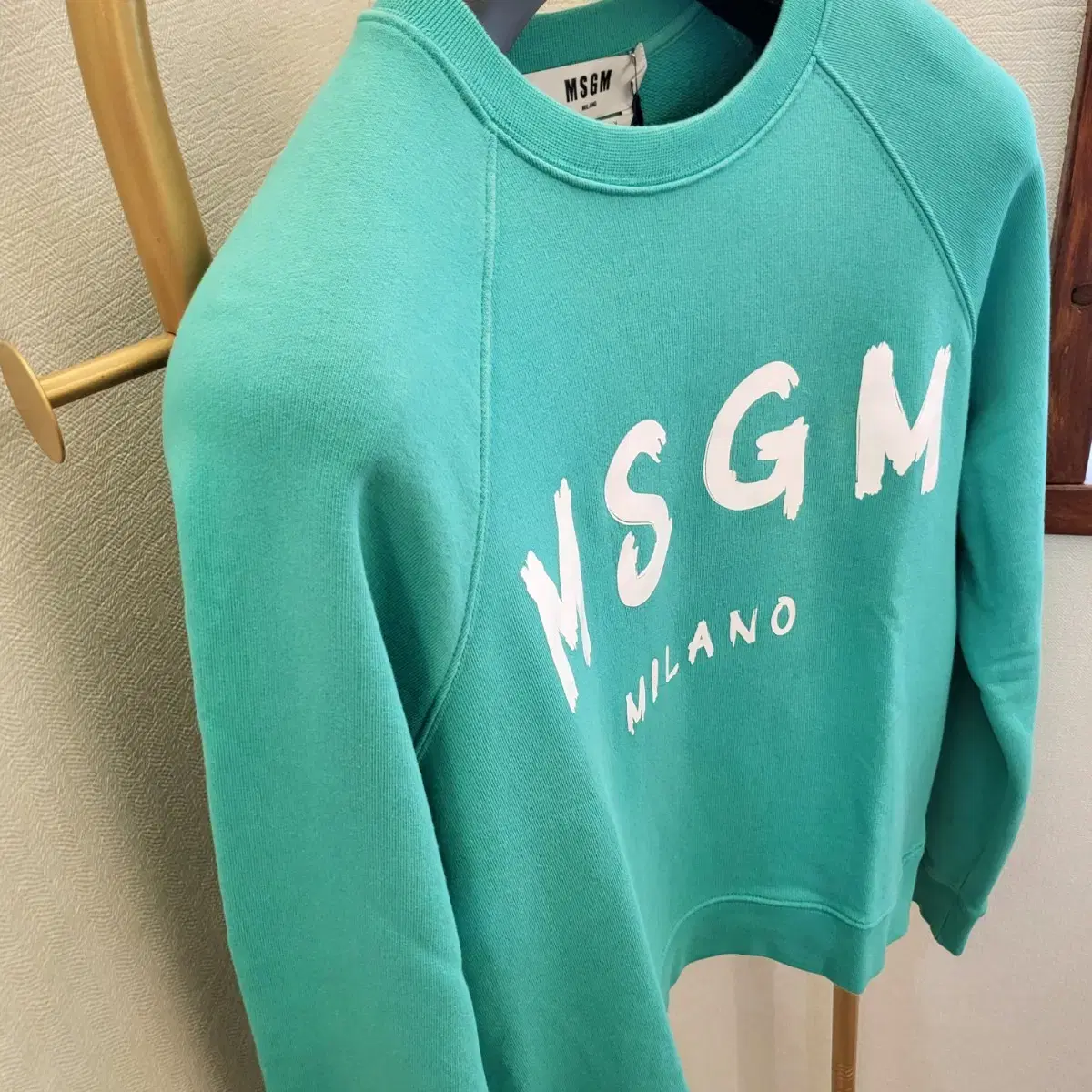 MSGM 밀라노브러쉬 맨투맨