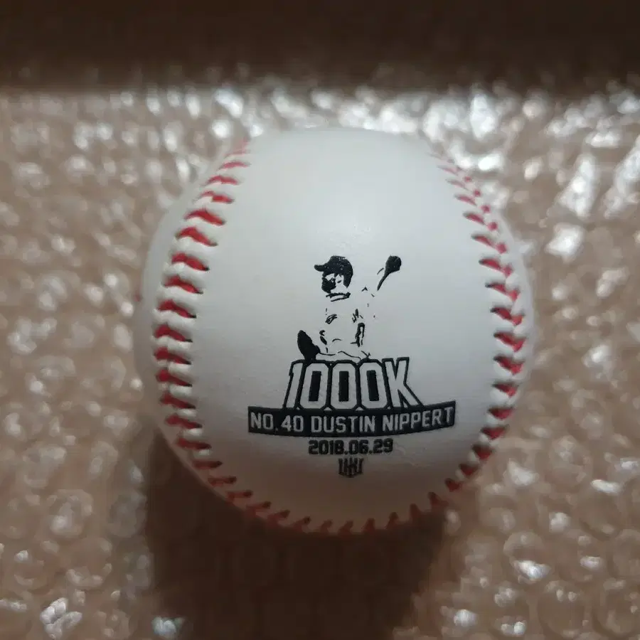 KBO 니퍼트 1000탈삼진 기념구