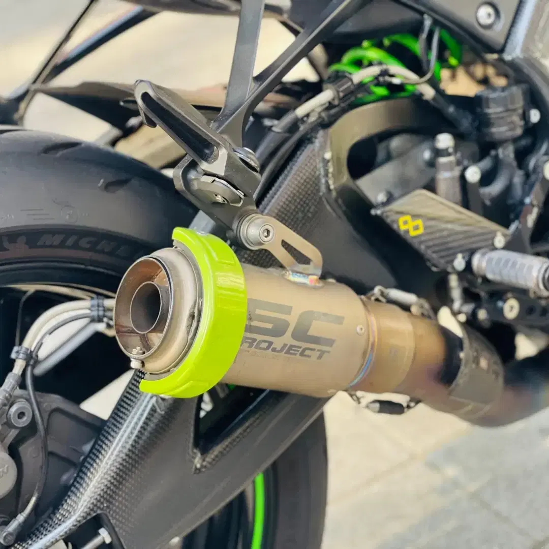 가와사키 ZX10R 2018년식 차량 최저가 판매합니다.