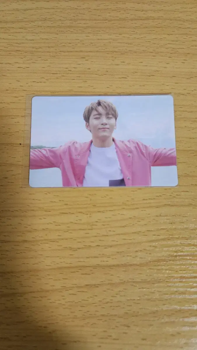 Seventeen seungkwan photocard sells