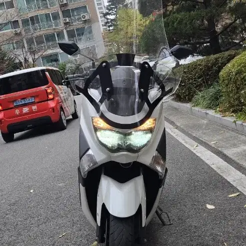 nmax 19년식 15218km