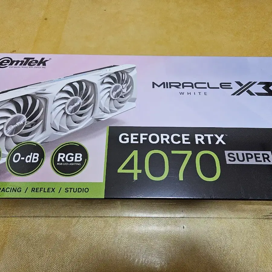 [미개봉] 이엠텍 rtx4070 super 미라클