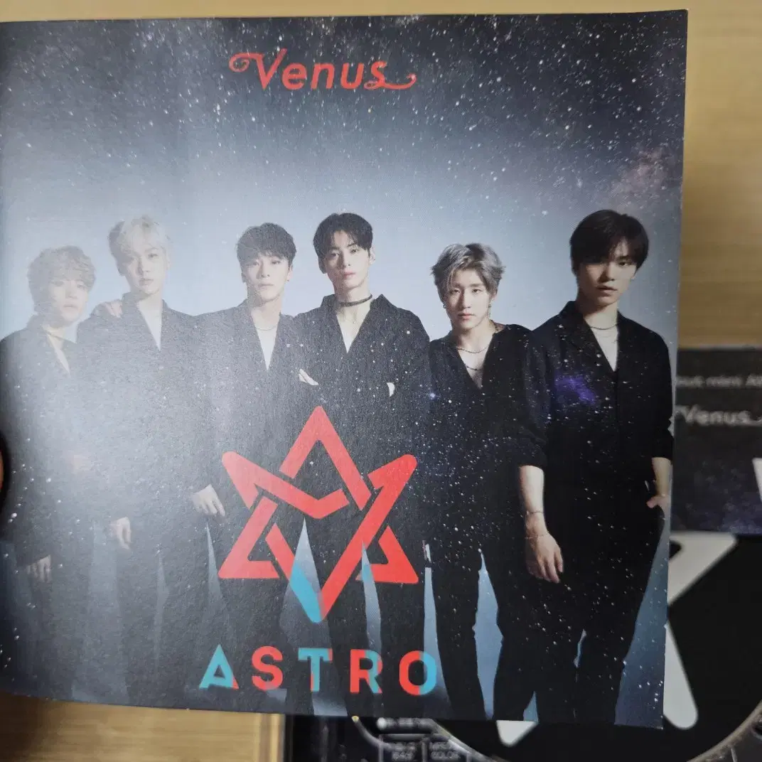 아스트로 일본 앨범 비너스 venus 초회한정A(dvd)