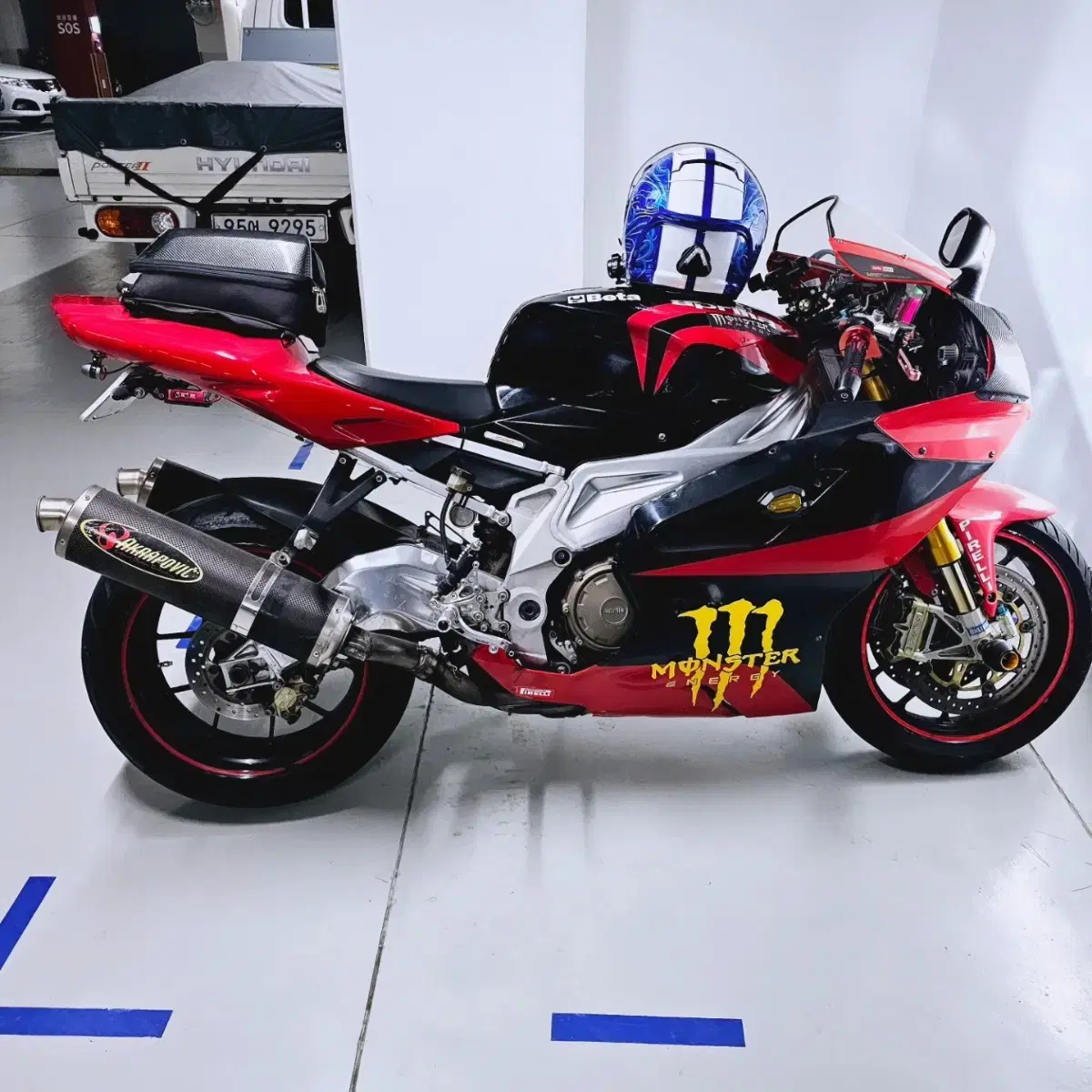 아프릴리아 rsv1000r