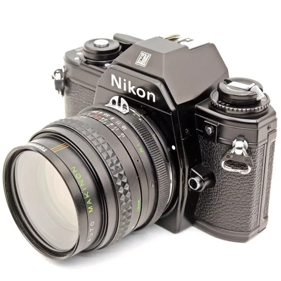 Nokon EM + MAKINON28mm + OZECK ZOOM 75-2