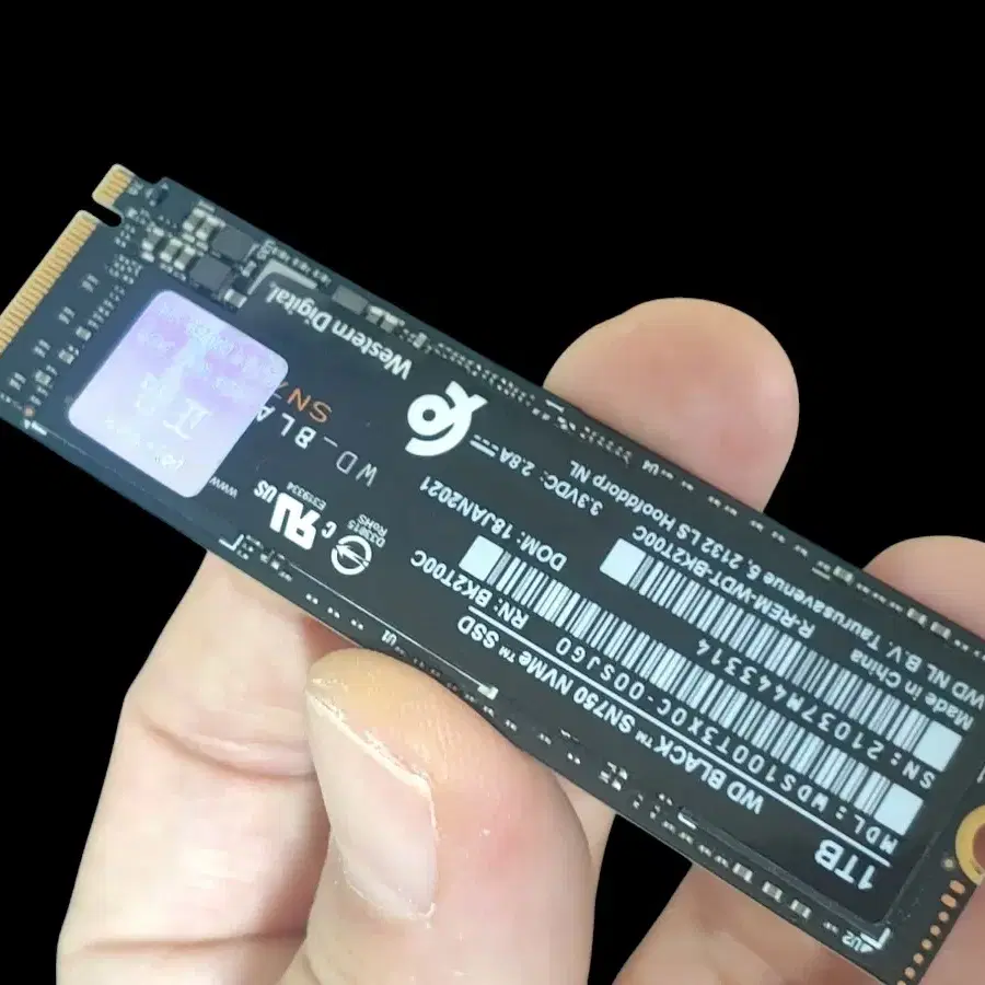 WD BLACK M.2 NVMe SSD 1TB (상태좋음)