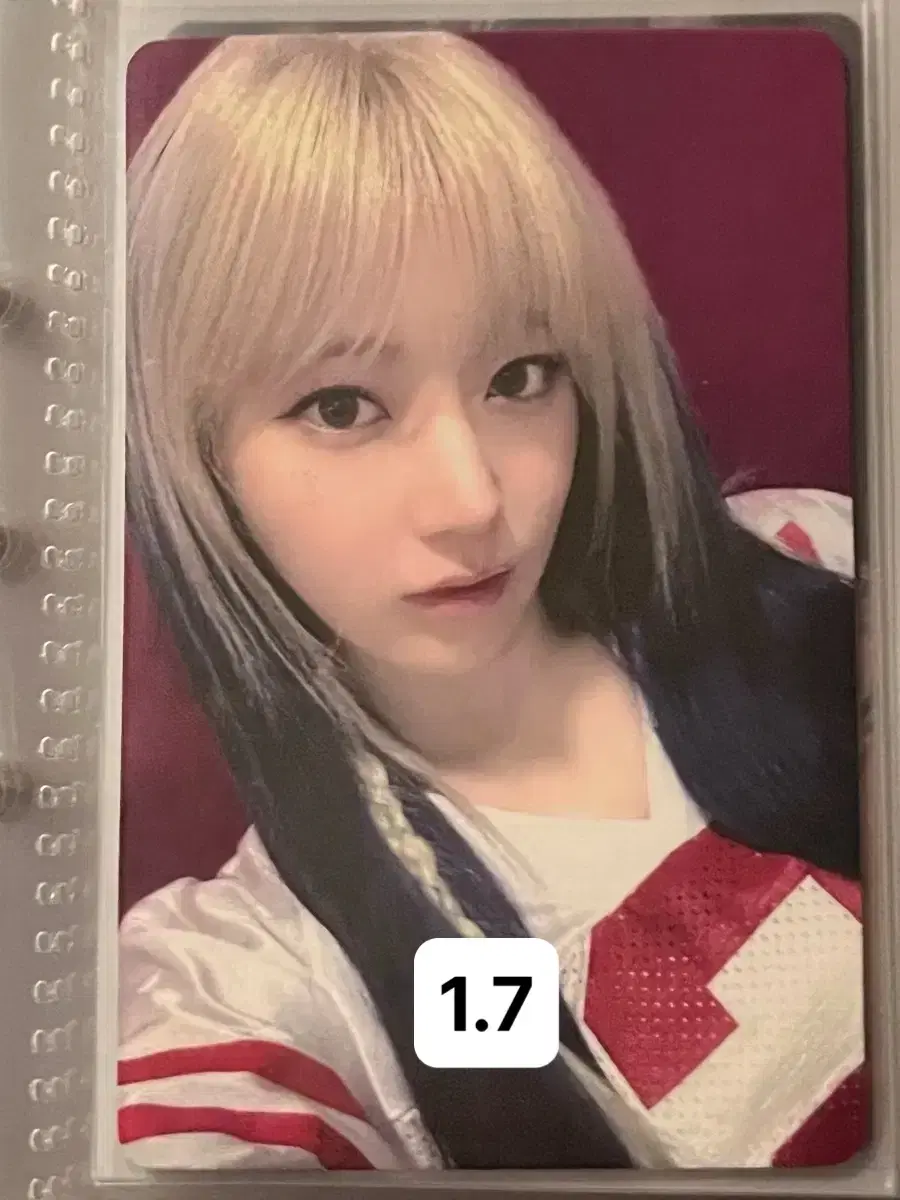 le sserafim sakura e.ji Easy yizhiyu yzy 4th photocard wts