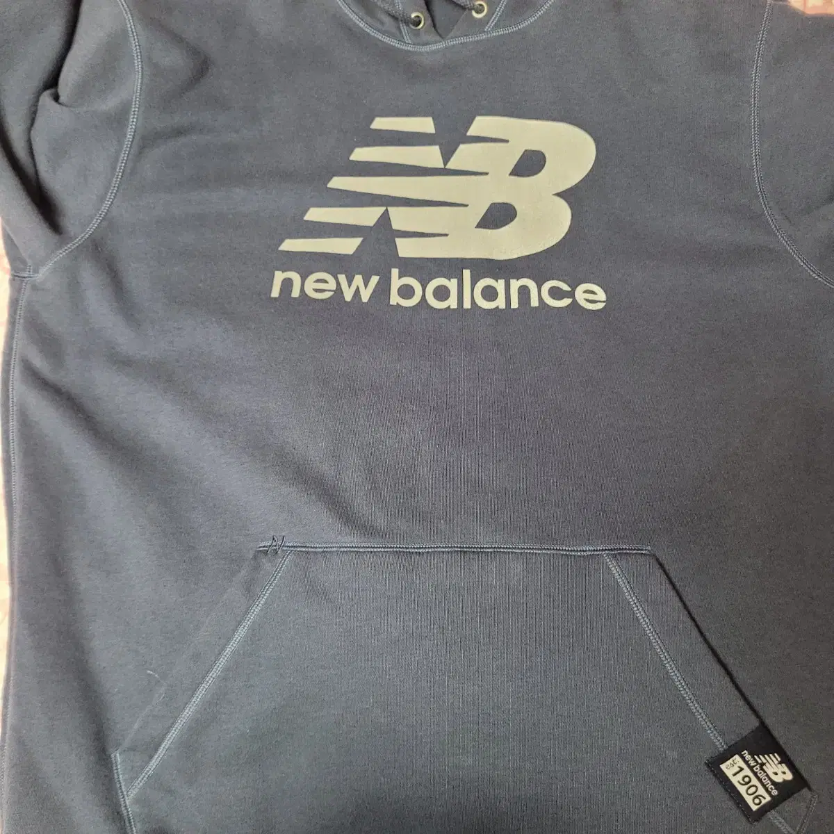 New Balance Hoodie L (100-105)