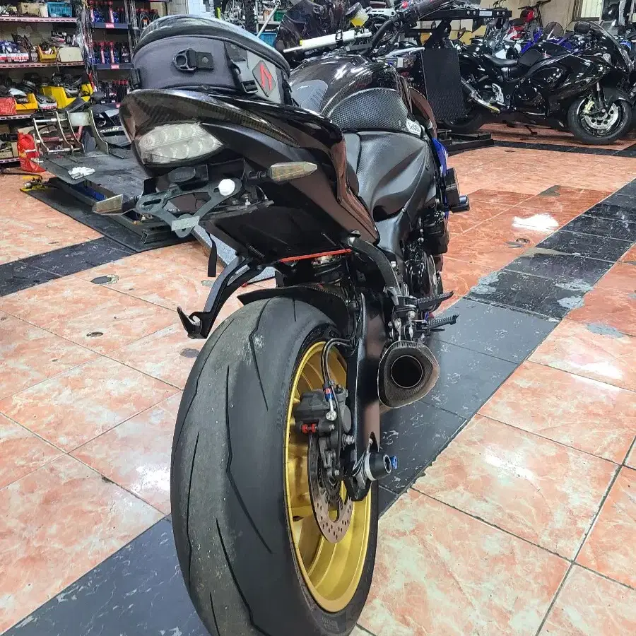 스즈키 GSX S1000 풀옵션