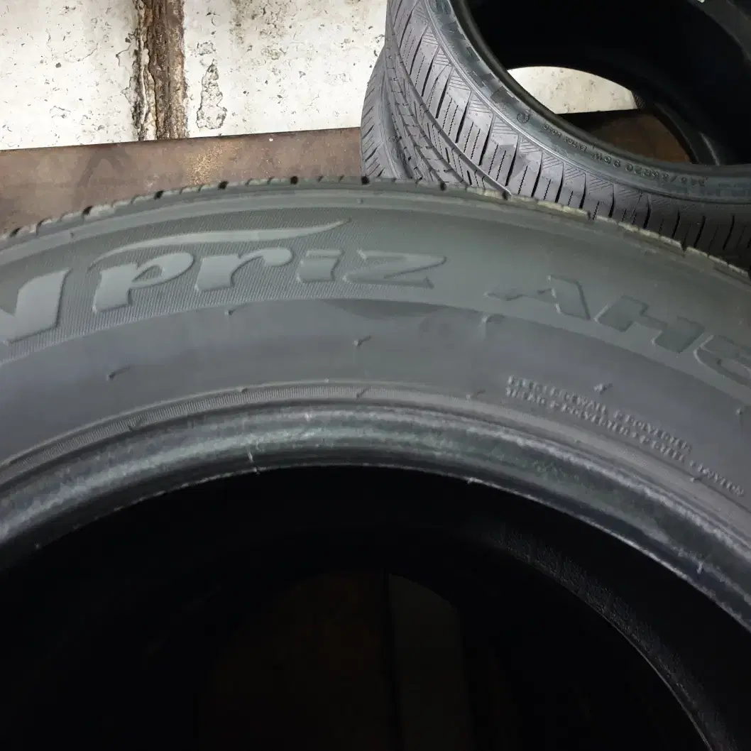 중고타이어 넥센타이어 엔프리즈 AH5 235/55R17 4개 한대분세트