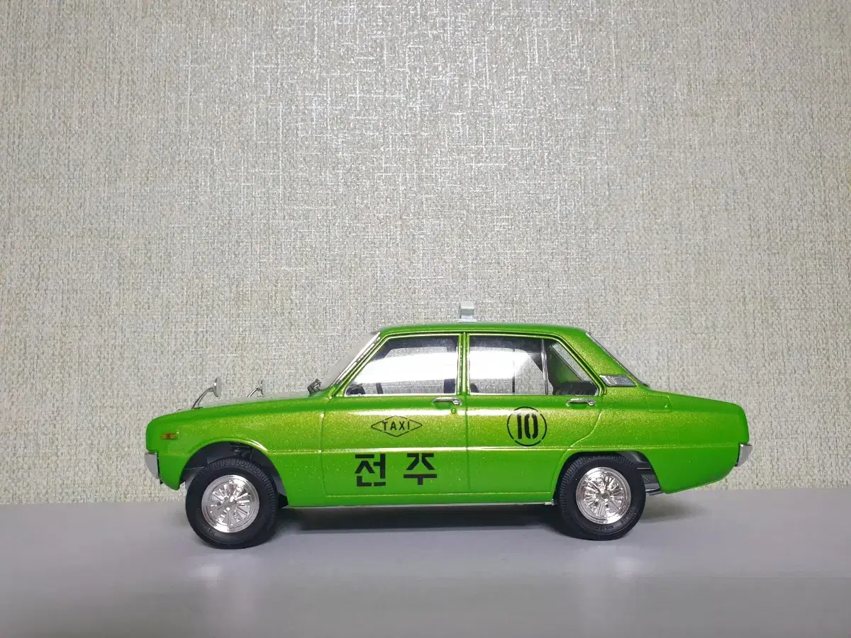 Kia Brisa Jeonju Taxi 1:24 Model