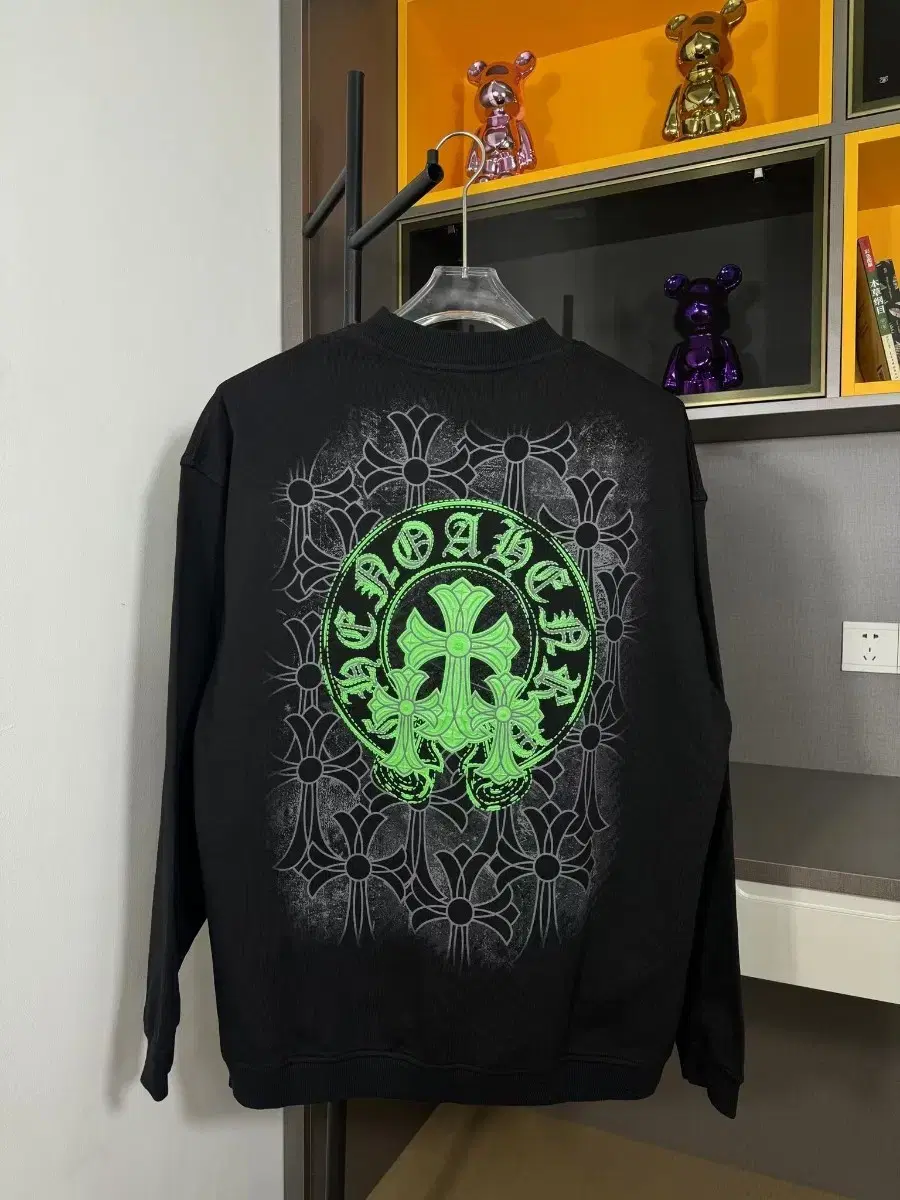 Chrome Hearts Black Printed Round Top