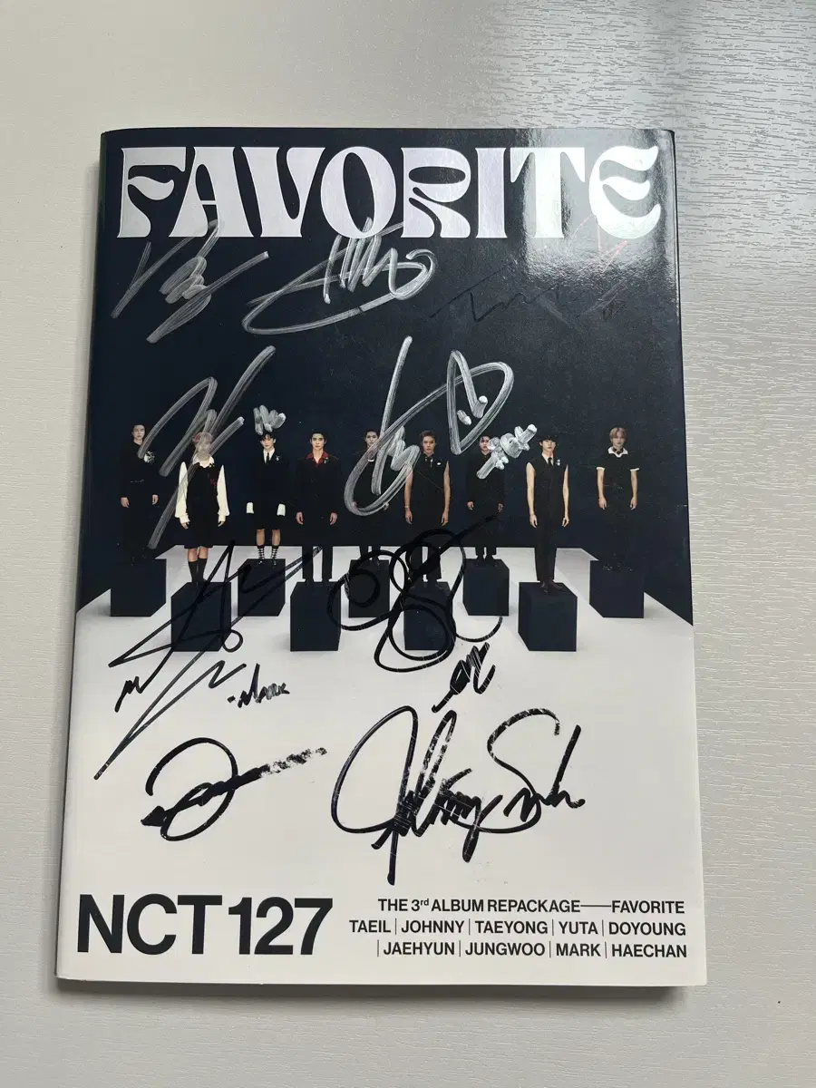 NCT127 favorite signature album