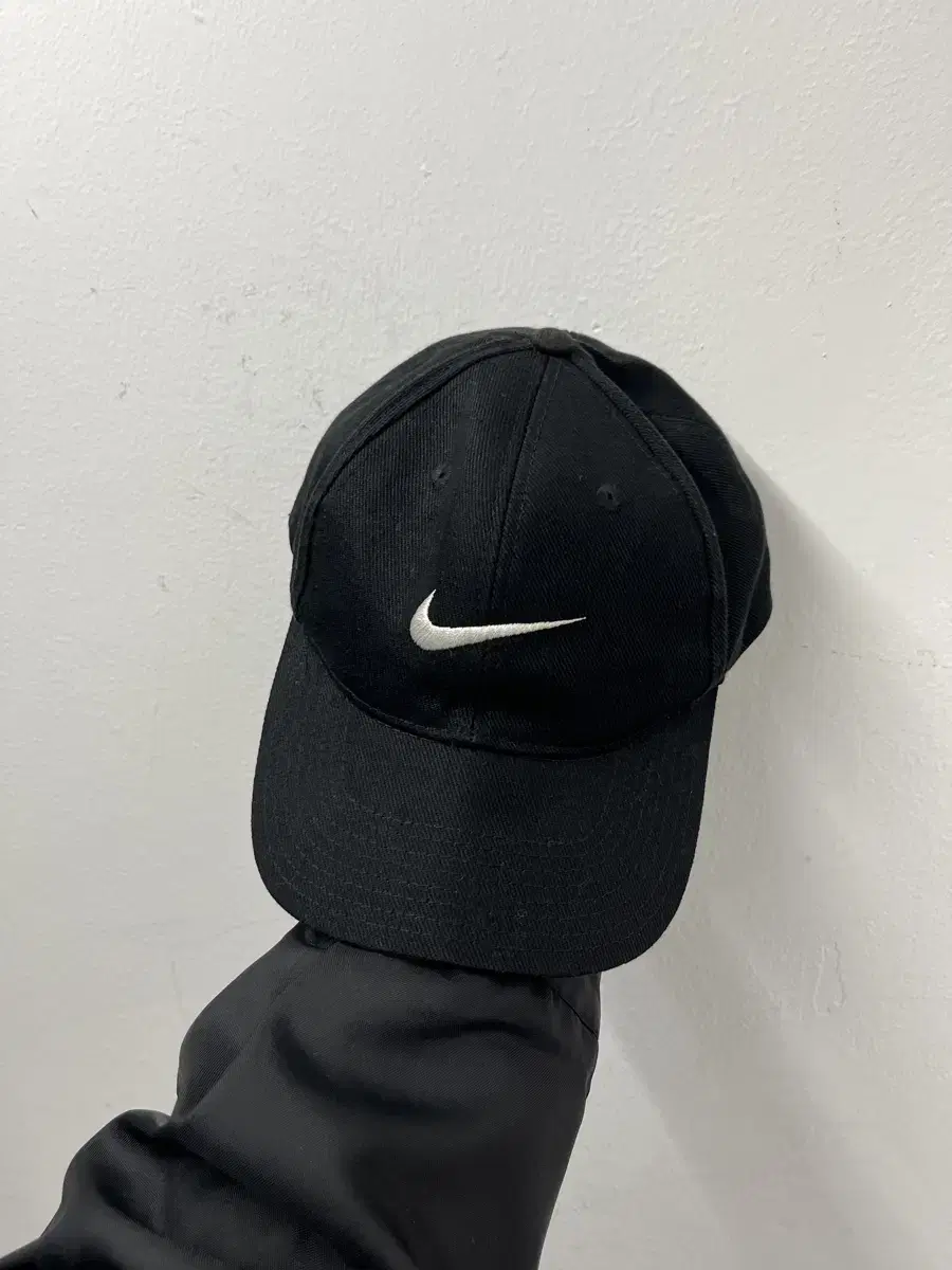 90s NIKE CAP