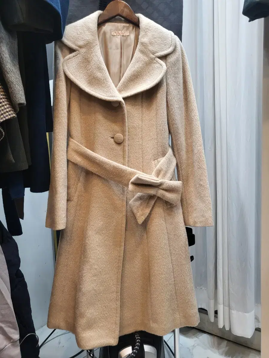 Satin Wool Coat 55