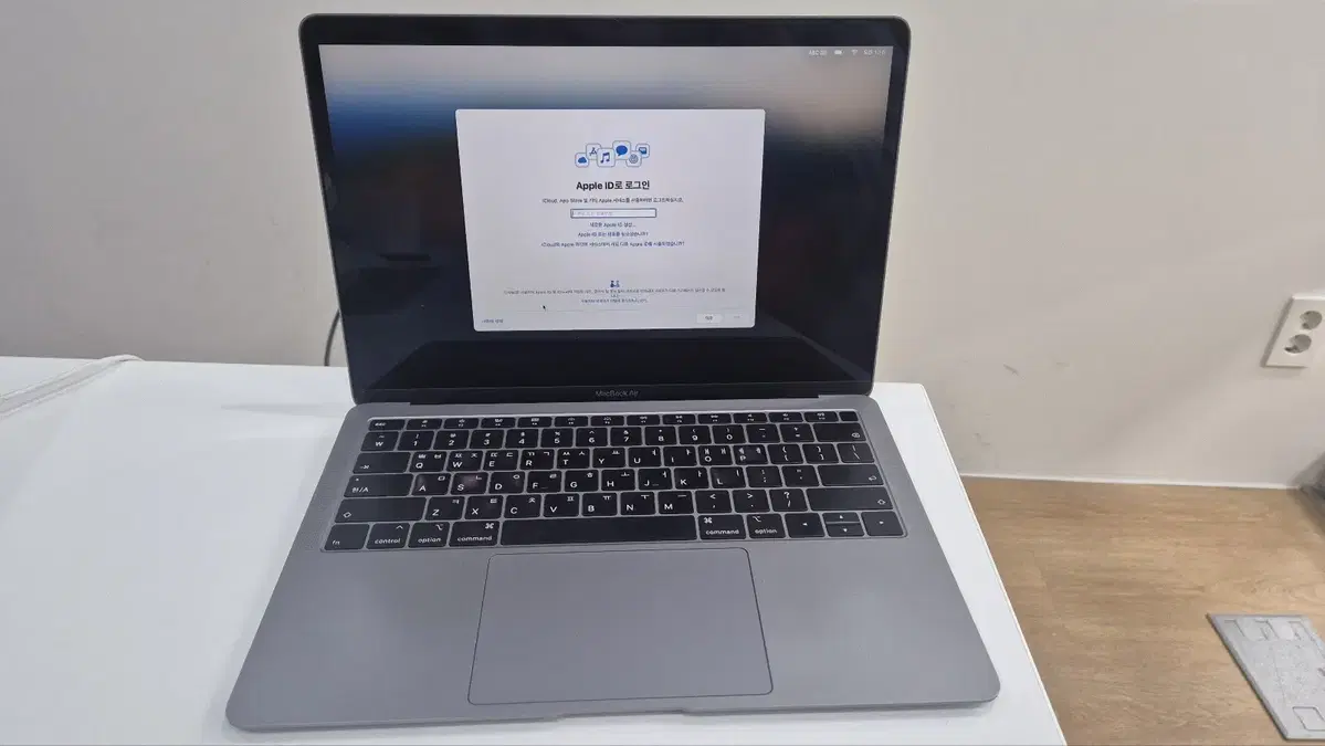 MacBook Air/A1932 그레이