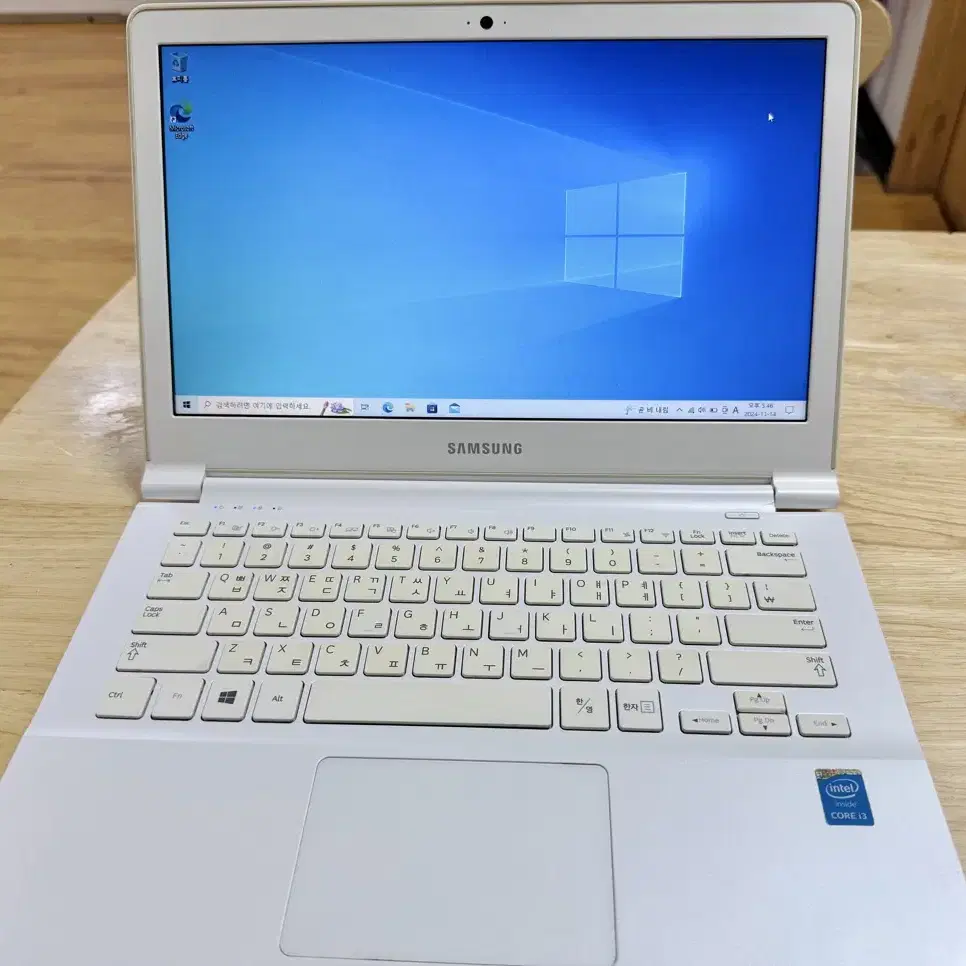 [삼성노트북] 아티브북9Lite 13.3인치 (i3 8ram ssd128