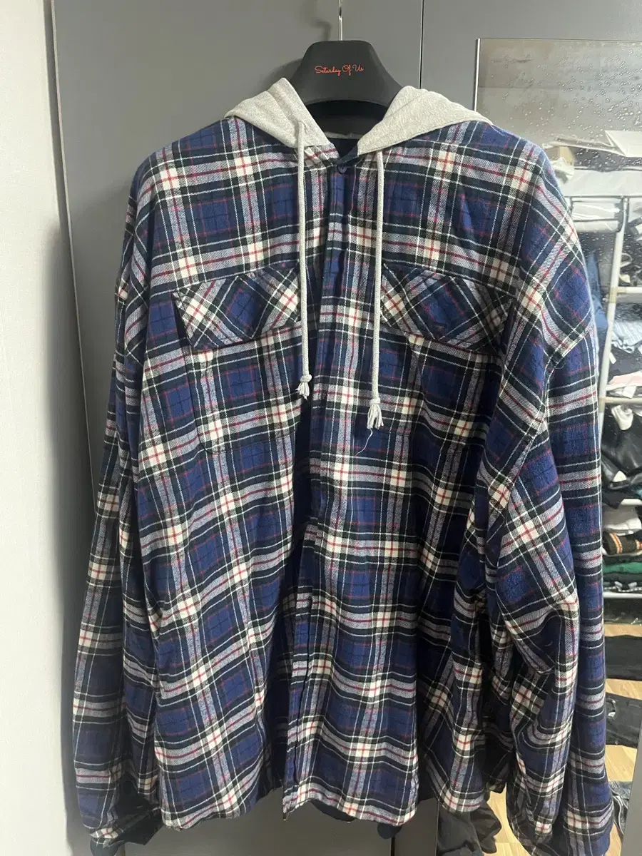 Project GR Reversible Hooded Check Navy 2 sizes to sell