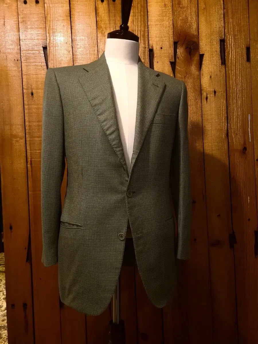 100% Chiton cashmere jacket