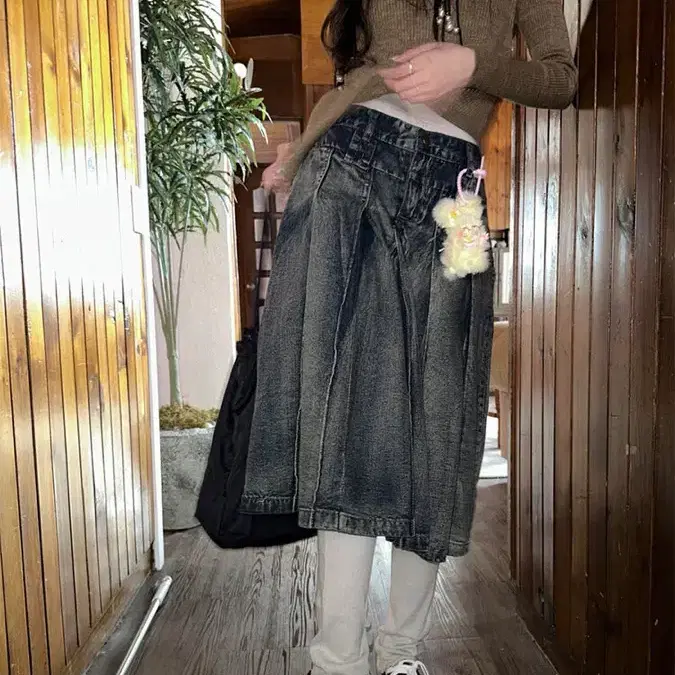 사토미라디오 Denim pleats midi skirt