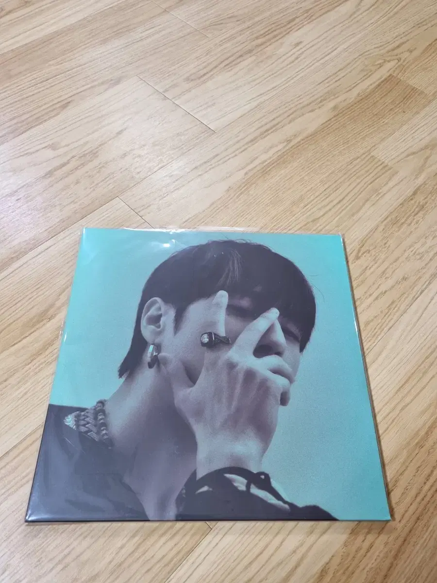 택포)유겸 YUGYEOM-Point Of View:U EP LP 개봉반