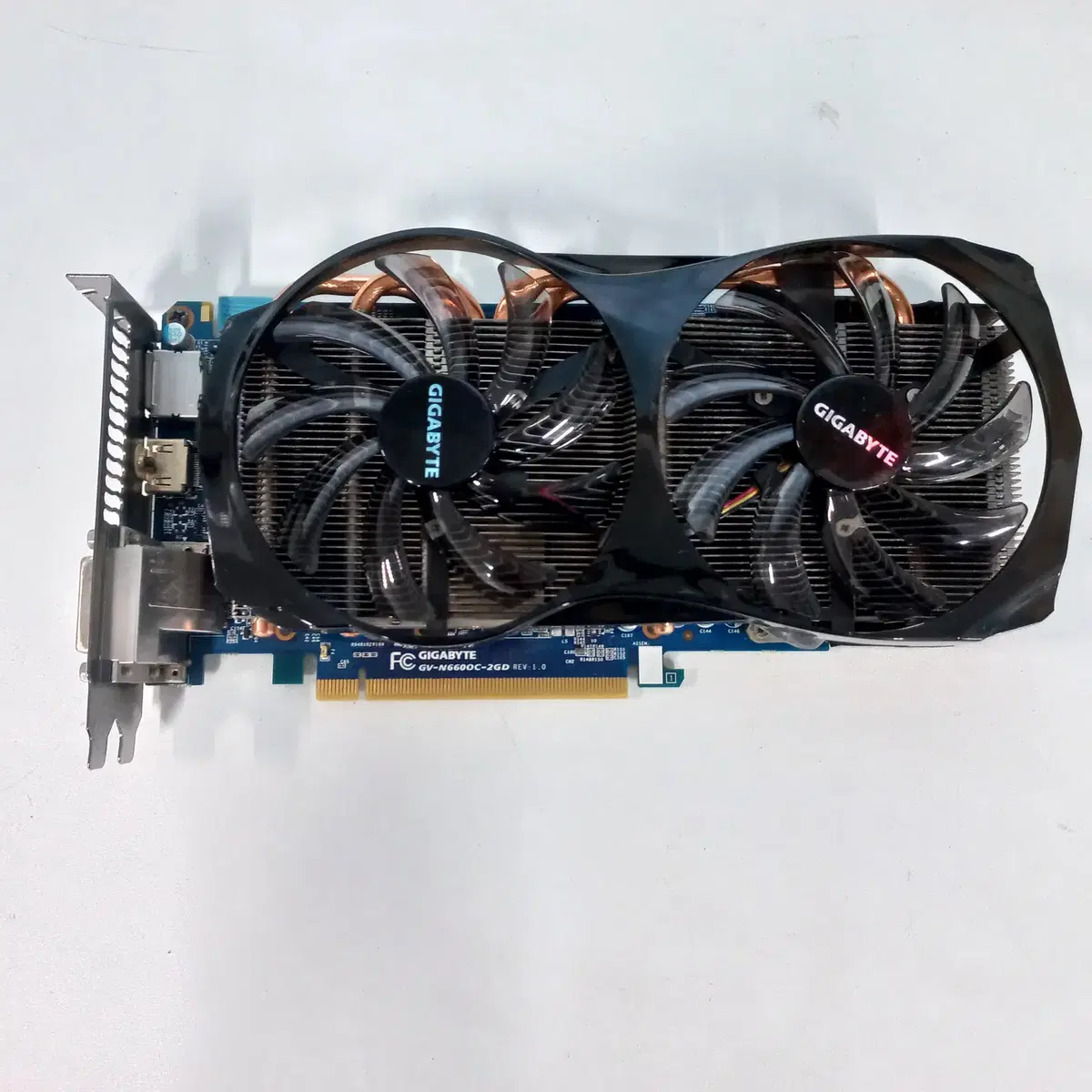 GIGABYTE 지포스 GTX660 D5 2GB WINDFORCE 2X