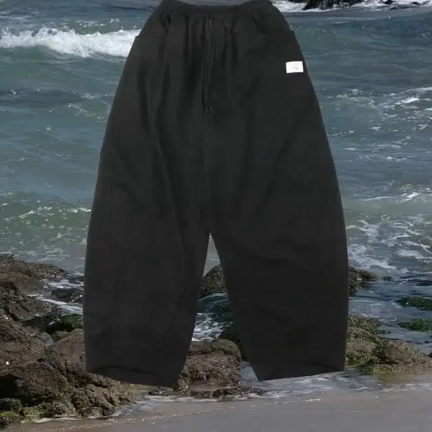 뉴치프시크 디피 merci sweat pants 스웻팬츠