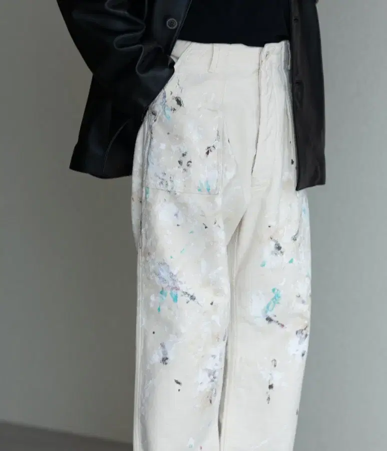 Heryl White Satin Splash Utility Pants Size 1