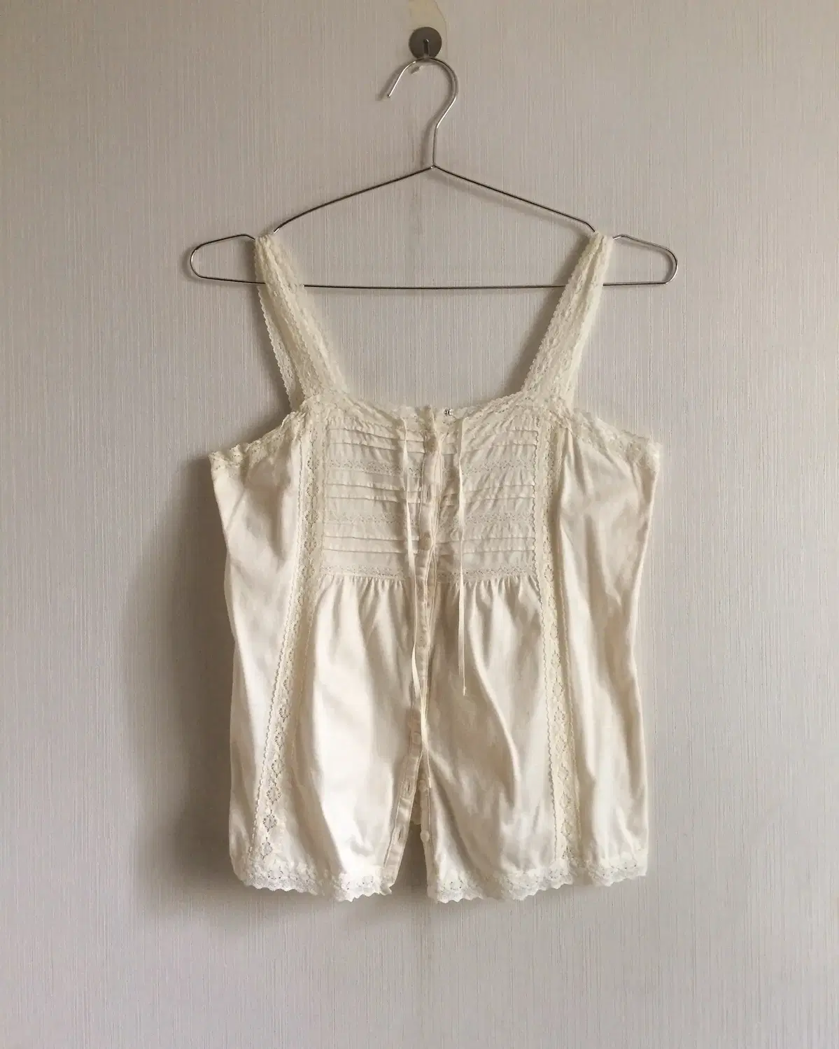 Kumikyoku sleeveless