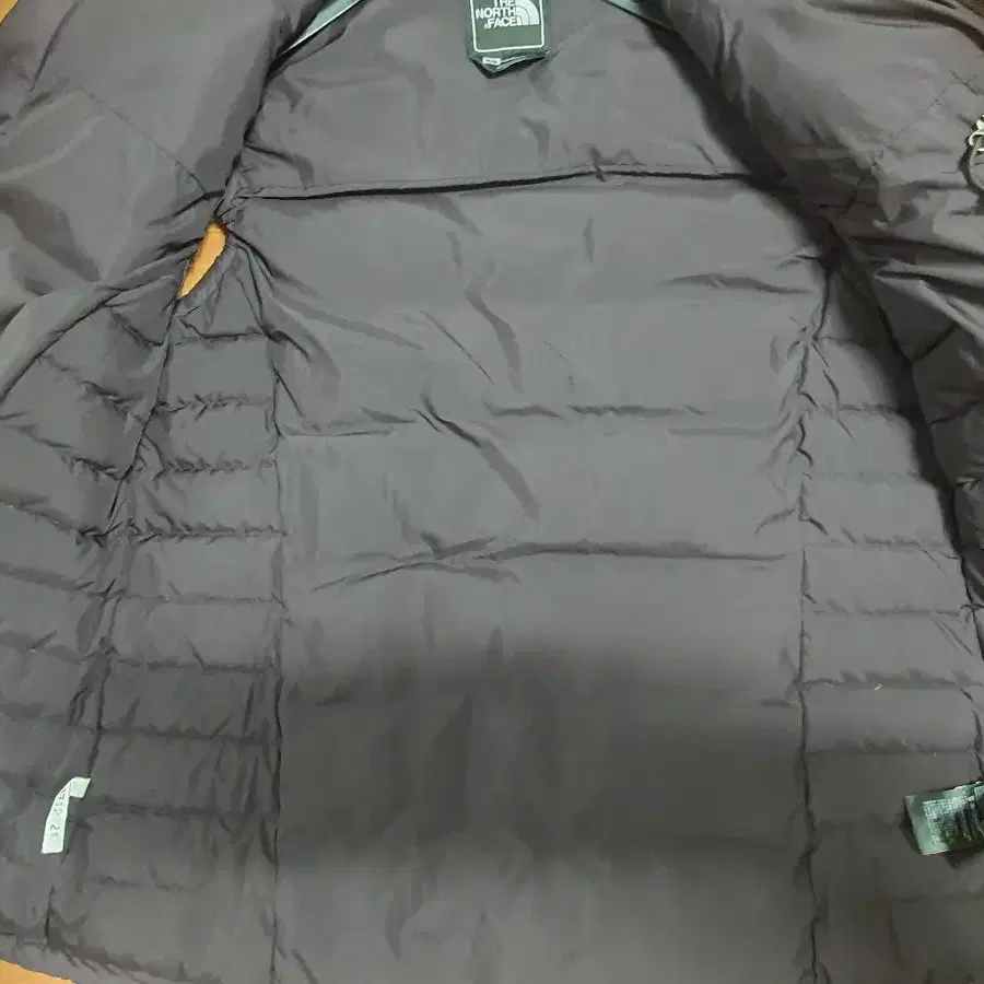 THE NORTH FACE 노스페이스 여성 700수 거위털 패딩베스트