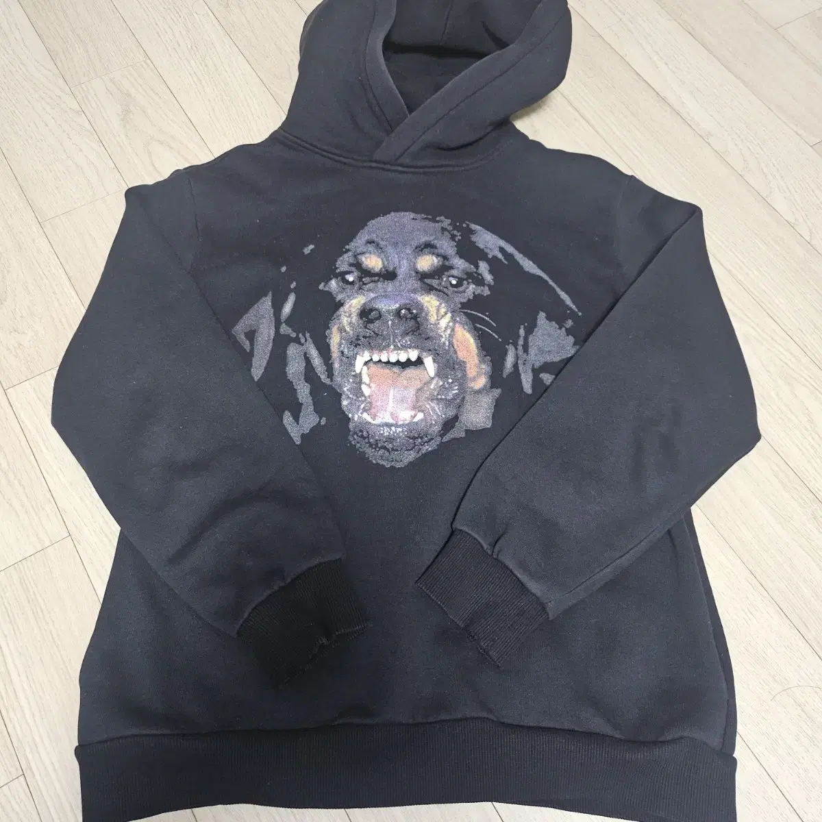 Givenchy hoodie 100