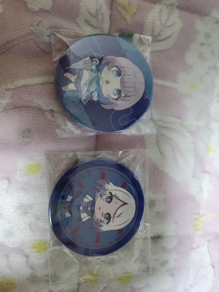 [ Sell! ] TUYU acrylic Sells keyrings, can badges.