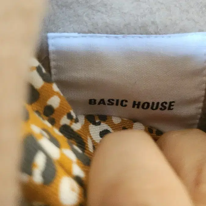 BASIC HOUSE매직하우스모코트