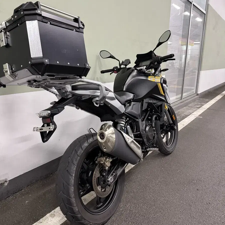 2021년식 BMW G310GS 신차컨디션 판매합니다.