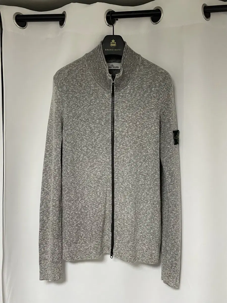 Limited Edition Stone Island Knit Zip Up L