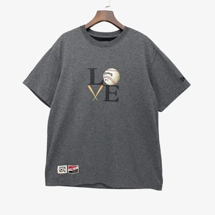 (M) New Era Men's Short Sleeve T-Shirt Gray