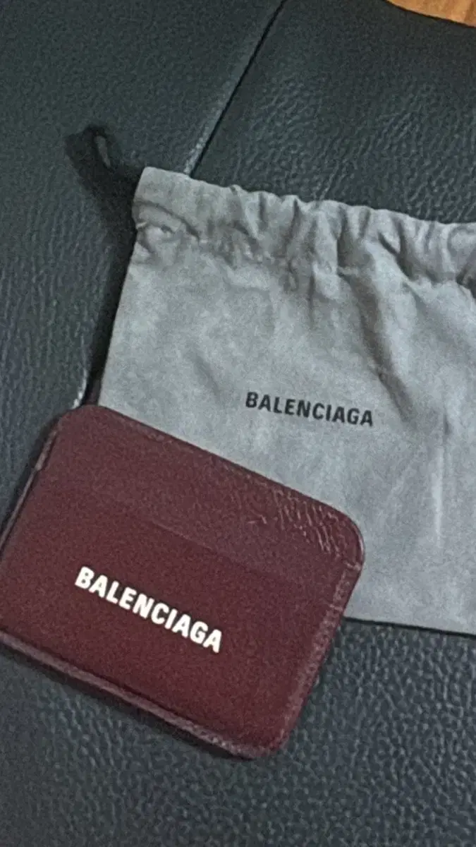 Balenciaga kard wallet