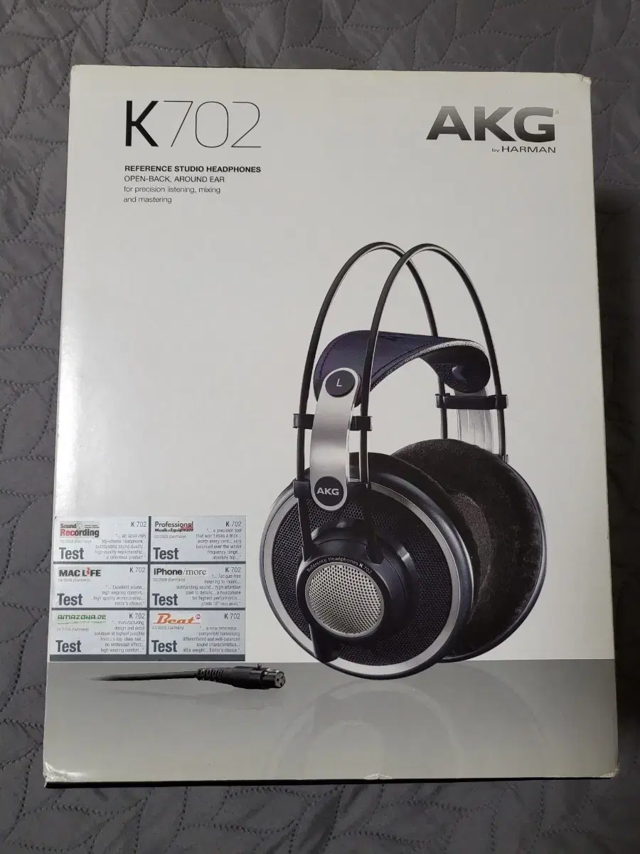 AKG K702 헤드폰