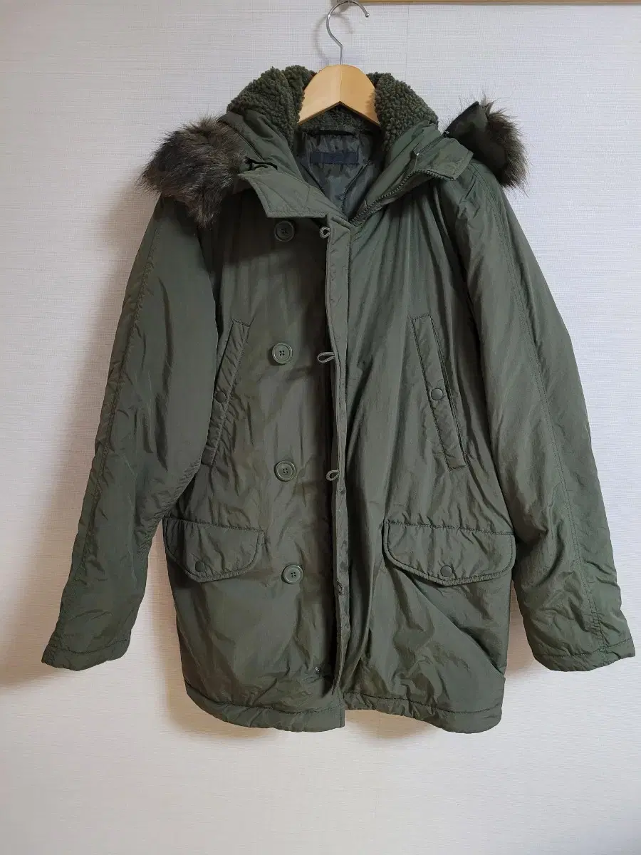 Uniqlo N-3B Field Jumper Jacket