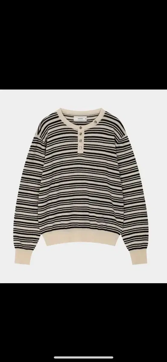 Waviness Henrik Knit